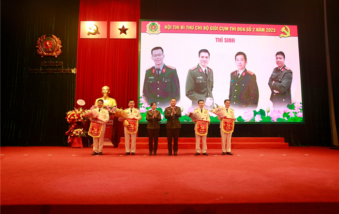 Công an Hà Nội: Sôi nổi Hội thi Bí thư Chi bộ giỏi cấp cụm