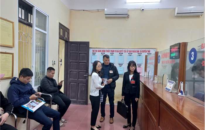 Triệt tiêu thói cửa quyền, hách dịch