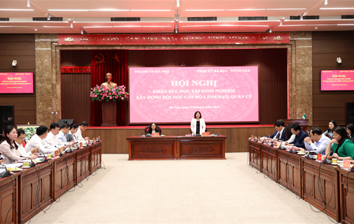Thành ủy Hà Nội chia sẻ kinh nghiệm trong công tác xây dựng đội ngũ cán bộ lãnh đạo, quản lý