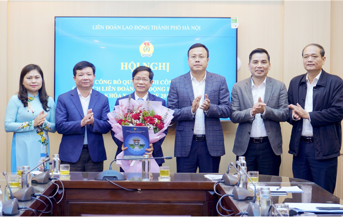 Hội nghị công bố quyết định chức danh Chủ tịch Liên đoàn Lao động huyện Hoài Đức
