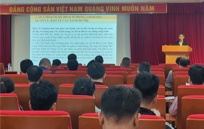 Tập huấn, hướng dẫn về quy định quản lý cây xanh đô thị trên địa bàn thành phố