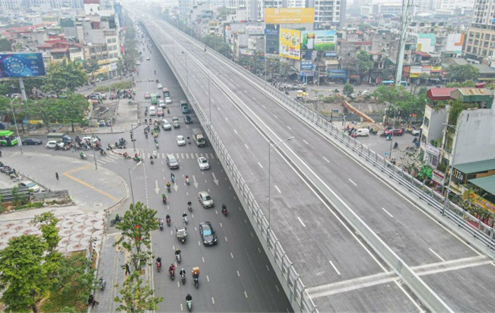 Thí điểm tổ chức lại giao thông khu vực nút giao Trường Chinh - Tôn Thất Tùng - Lê Trọng Tấn