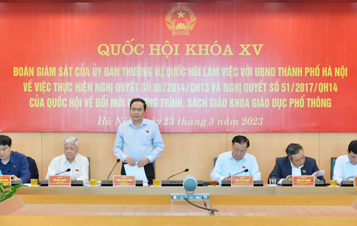 Thành phố Hà Nội kiến nghị tăng cường phân cấp, ủy quyền lĩnh vực giáo dục và đào tạo