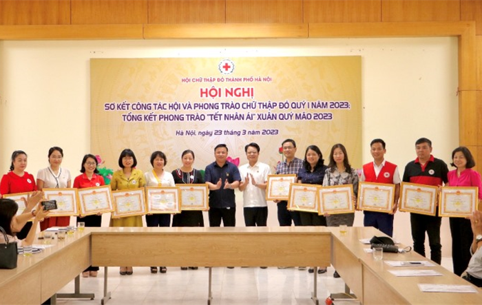Hội Chữ thập đỏ thành phố Hà Nội tổng kết phong trào “Tết Nhân ái” năm 2023 