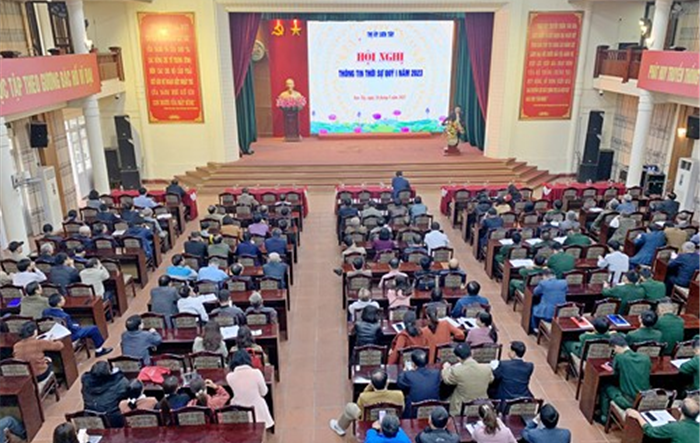 Thị uỷ Sơn Tây tổ chức hội nghị thông tin thời sự trong nước và quốc tế quý I năm 2023