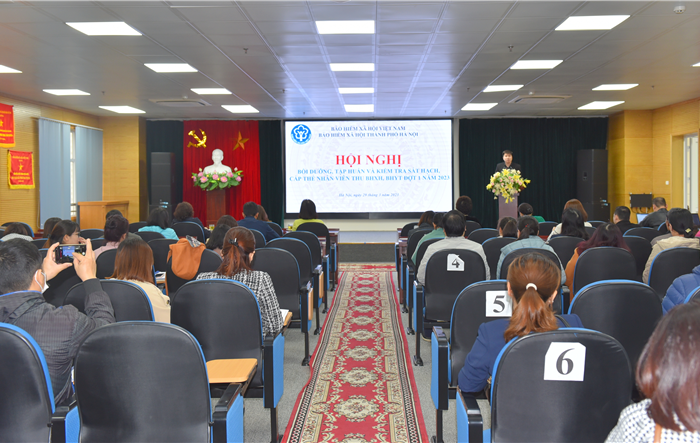 Hội nghị bồi dưỡng, tập huấn và kiểm tra sát hạch cấp thẻ nhân viên thu BHXH, BHYT