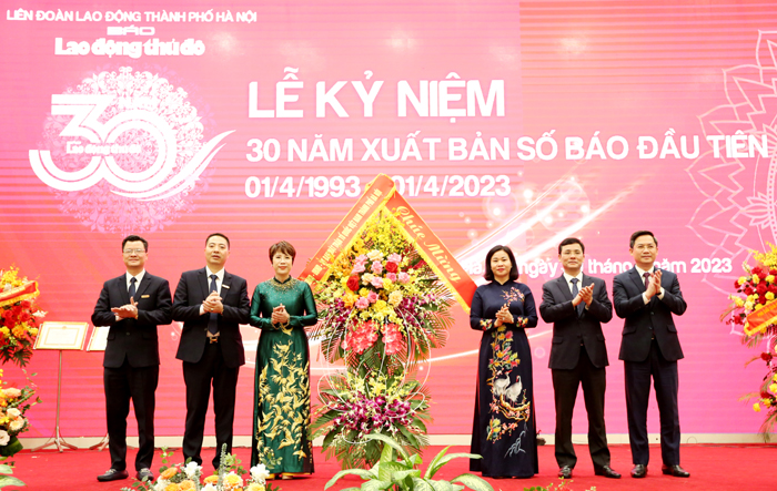 Báo Lao động Thủ đô kỷ niệm 30 năm ngày xuất bản số báo đầu tiên