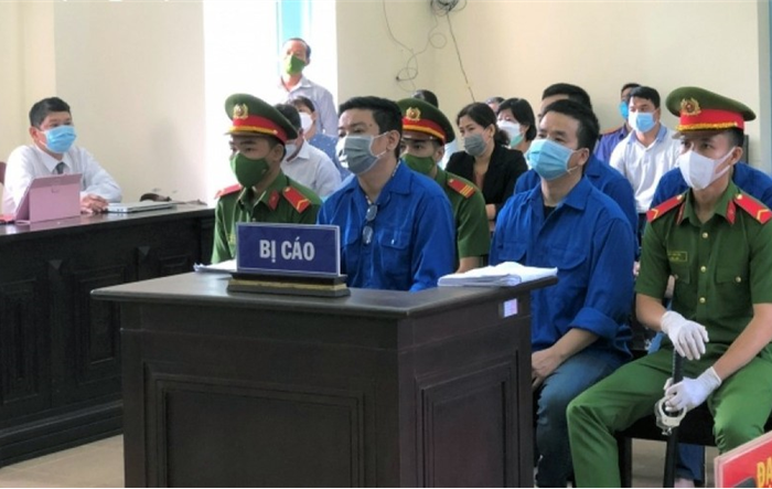 Lợi dụng quyền tự do dân chủ để chống phá đất nước
