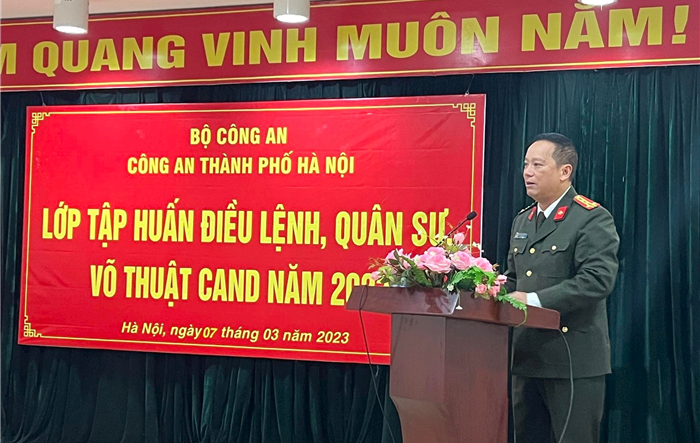 Khai giảng lớp điều lệnh, quân sự, võ thuật, bắn súng