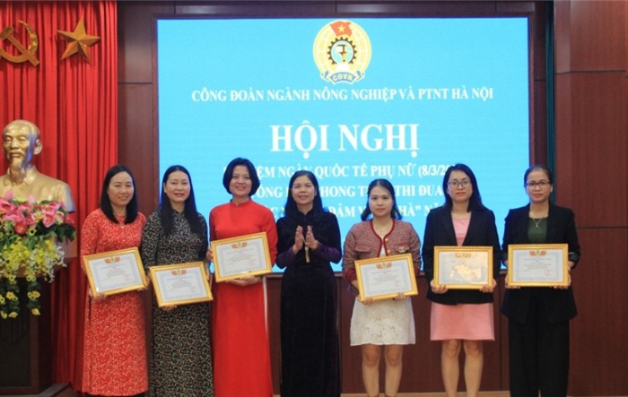 Công đoàn ngành Nông nghiệp và Phát triển Nông thôn thành phố tổng kết phong trào thi đua “Giỏi việc nước, đảm việc nhà” năm 2022