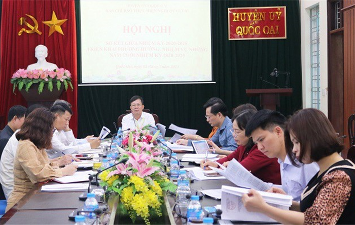 Huyện uỷ Quốc Oai đã thành lập 41 tổ chức Đảng trong doanh nghiệp ngoài khu vực nhà nước