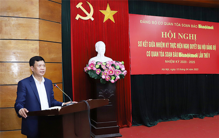 Đảng bộ Báo Hànộimới đoàn kết khắc phục khó khăn, đổi mới phát triển