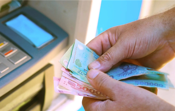 Phấn đấu tăng tỷ lệ người nhận các chế độ BHXH hàng tháng qua phương thức thanh toán không dùng tiền mặt