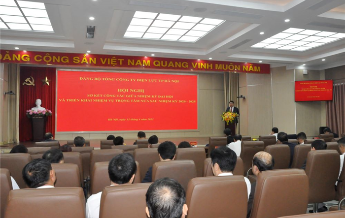 Đảng bộ Tổng công ty Điện lực thành phố sơ kết giữa nhiệm kỳ 2020 - 2025