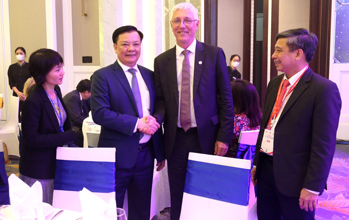 Tiệc chiêu đãi chào mừng các đại biểu tham dự Hội nghị hợp tác giữa các địa phương Việt Nam - Pháp, lần thứ 12