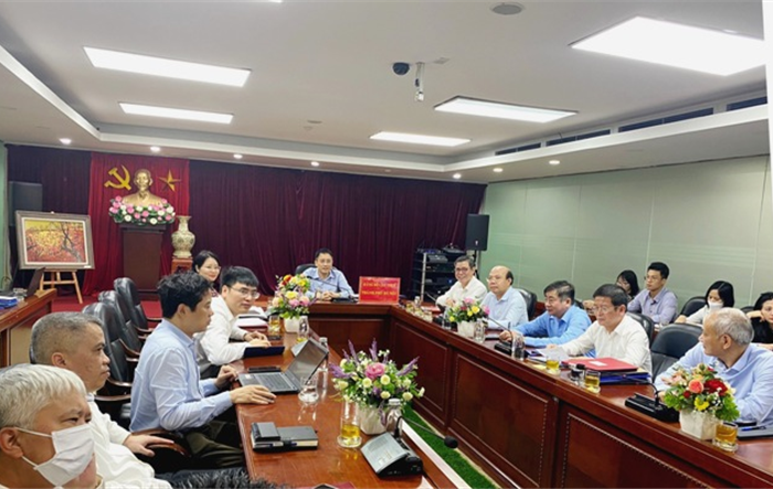 Đảng uỷ Cục Thuế thành phố học tập, quán triệt tác phẩm của đồng chí Nguyễn Phú Trọng về phòng, chống tham nhũng