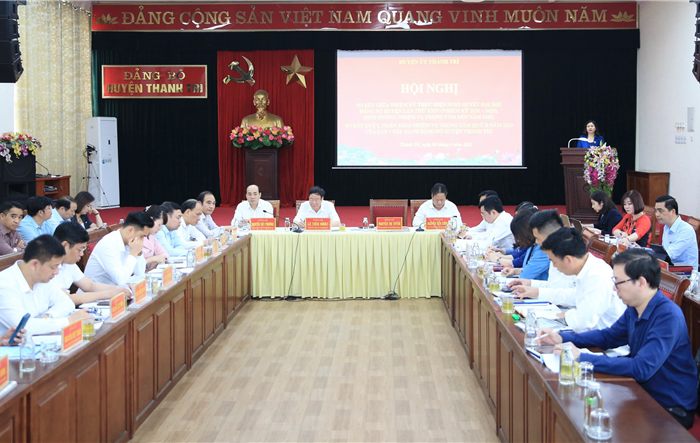 Sơ kết giữa nhiệm kỳ 2020-2025: Xây dựng Đảng trong sạch, vững mạnh, đem lại cuộc sống bình yên cho nhân dân