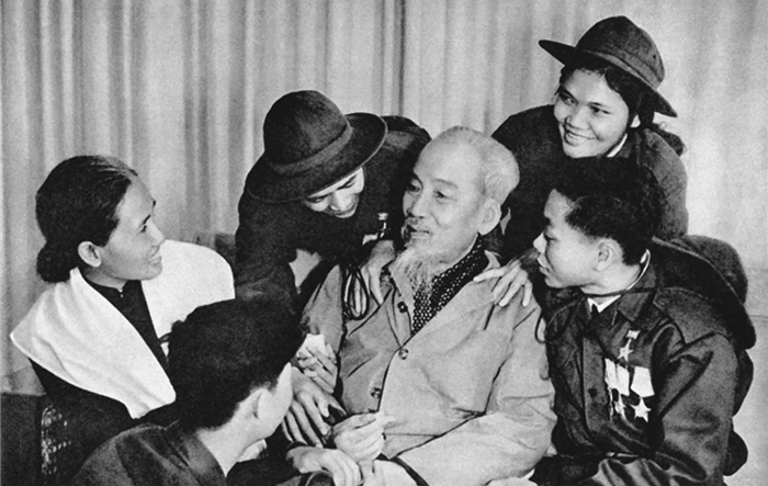 Kỷ niệm 48 năm Ngày Giải phóng miền Nam, thống nhất đất nước (30/4/1975 - 30/4/2023): Khát vọng về một Việt Nam thống nhất, hòa bình