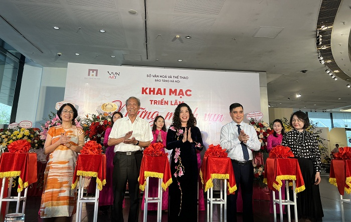 Ý nghĩa Triển lãm “Những mảnh vụn” - Thổi hồn thành những tác phẩm nghệ thuật 