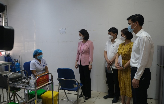 Quận Nam Từ Liêm cần đẩy mạnh tổ chức tiêm vắc xin phòng Covid-19, bảo đảm không bỏ sót đối tượng