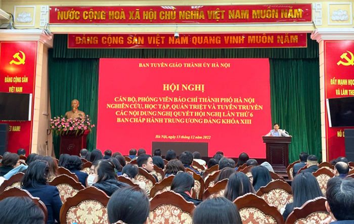 Tuyên truyền nâng cao nhận thức, trách nhiệm của cán bộ, đảng viên trong học tập, quán triệt nghị quyết, chỉ thị, kết luận của Đảng