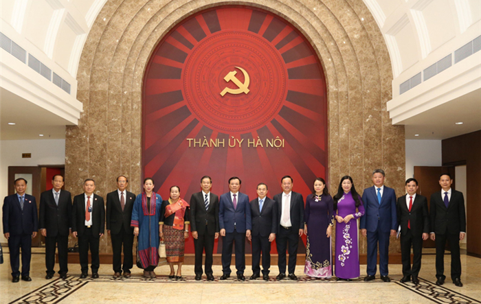 Luôn dành ưu tiên cao trong phát triển quan hệ hữu nghị, hợp tác với các địa phương của Lào