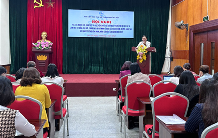 Hội Liên hiệp Phụ nữ thành phố học tập, nghiên cứu, quán triệt chuyên đề năm 2023