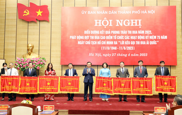 5 nhiệm vụ thi đua cao điểm chào mừng kỷ niệm 75 năm Ngày Chủ tịch Hồ Chí Minh ra “Lời kêu gọi thi đua ái quốc”