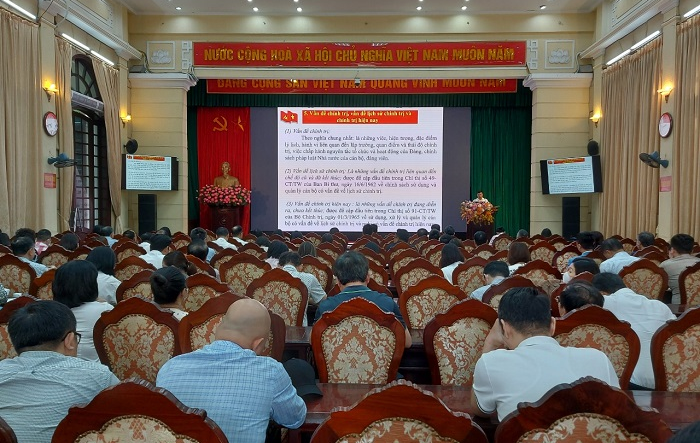 Đảng uỷ Khối các cơ quan thành phố bồi dưỡng nghiệp vụ công tác Bảo vệ chính trị nội bộ