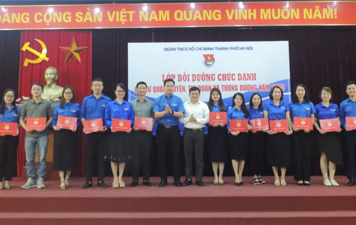 Tổng kết lớp bồi dưỡng chức danh Bí thư quận, huyện, thị Đoàn và tương đương