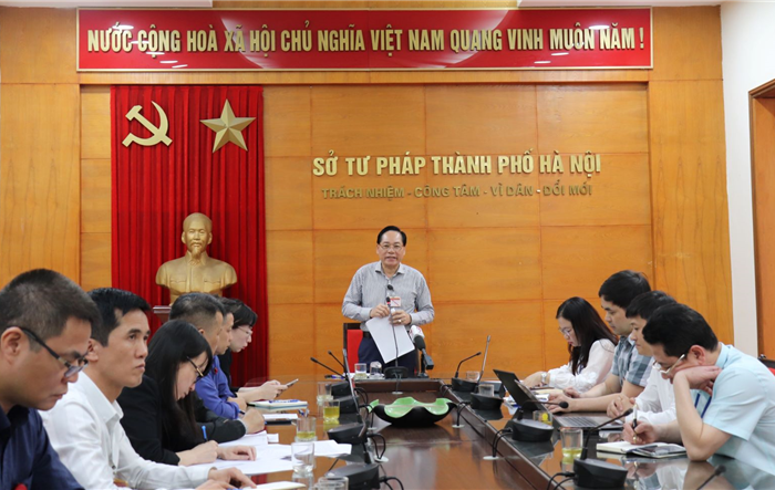 Kiểm tra việc thực hiện tiếp nhận giải quyết thủ tục hành chính về cấp phiếu lý lịch tư pháp