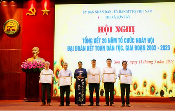 Ngày hội Đại đoàn kết toàn dân tộc tạo không khí đoàn kết, vui tươi, thu hút đông đảo các tầng lớp nhân dân tham gia