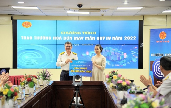 Cục Thuế thành phố Hà Nội tổ chức “Trao thưởng Hóa đơn may mắn quý IV năm 2022