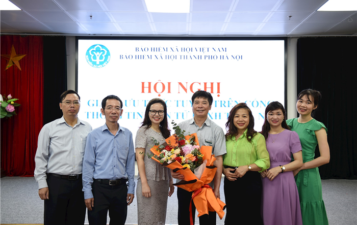 Hội nghị giao lưu trực tuyến chủ đề: “Đồng hành cùng người tham gia bảo hiểm xã hội, bảo hiểm y tế”