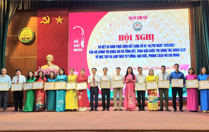 Thị xã Sơn Tây tổng kết, trao giải "Cuộc thi sáng tác video clip về học tập và làm theo tư tưởng, đạo đức, phong cách Hồ Chí Minh"