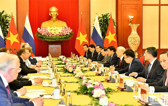 Tổng Bí thư Nguyễn Phú Trọng hội đàm với Chủ tịch Đảng Nước Nga Thống nhất Dmitry Medvedev
