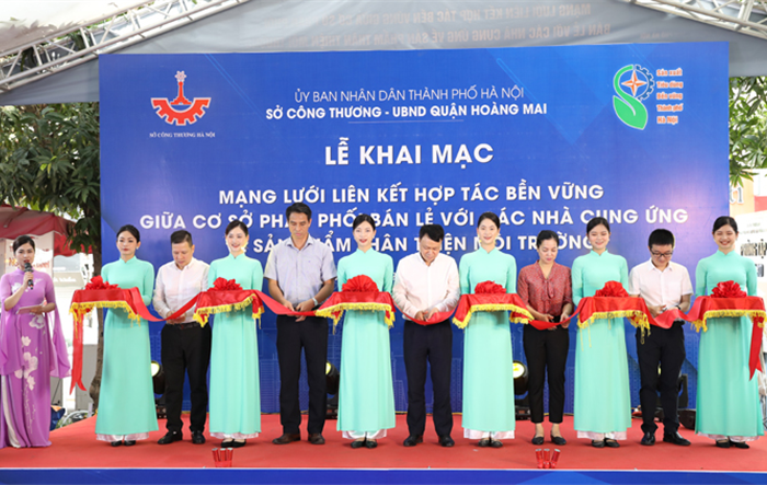 Tăng cường liên kết hợp tác bền vững giữa cơ sở phân phối bán lẻ với các nhà cung ứng về sản phẩm thân thiện môi trường