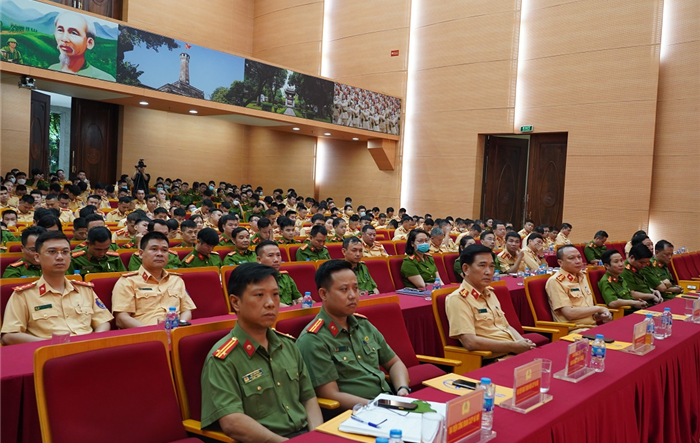 Đợt sinh hoạt chính trị, tư tưởng trong cán bộ, chiến sỹ Cụm thi đua số 4 - Công an thành phố