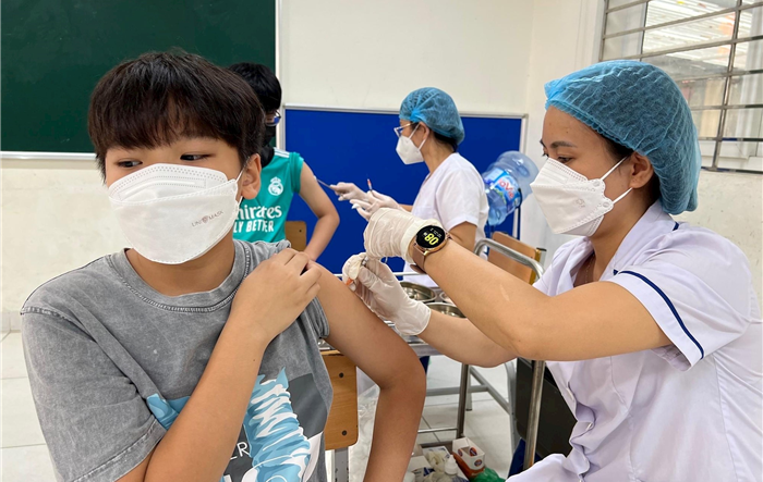 Tăng cường phòng, chống dịch Covid-19 và dịch bệnh mùa hè
