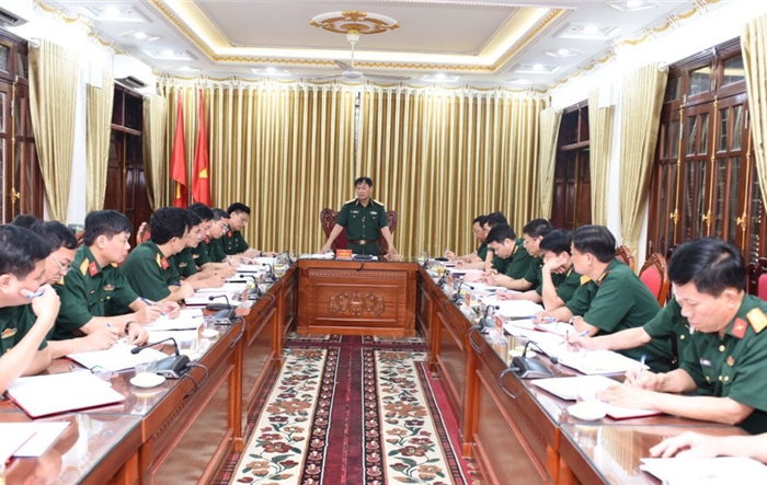 Chính ủy Bộ Tư lệnh Thủ đô Hà Nội kiểm tra tình hình thực hiện nhiệm vụ tại Trường Quân sự Bộ Tư lệnh Thủ đô