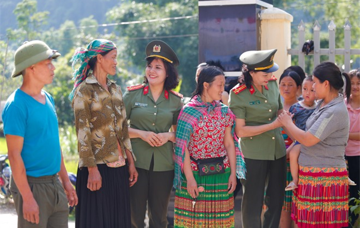 Hành trình ý nghĩa của cán bộ, chiến sĩ Công an Thủ đô tại Hà Giang