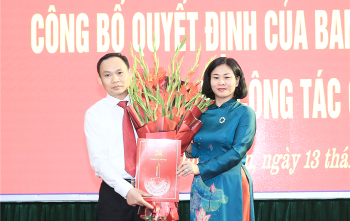 Công bố quyết định về công tác cán bộ của Ban Thường vụ Thành uỷ  tại huyện Phú Xuyên