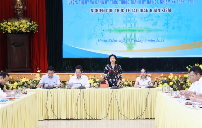 Trao đổi chia sẻ kinh nghiệm về cải cách hành chính   và chuyển đổi số