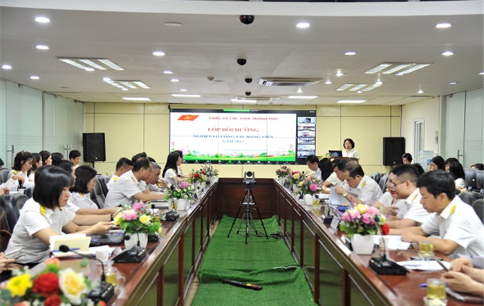Cục Thuế thành phố bồi dưỡng nghiệp vụ công tác đảng viên năm 2023