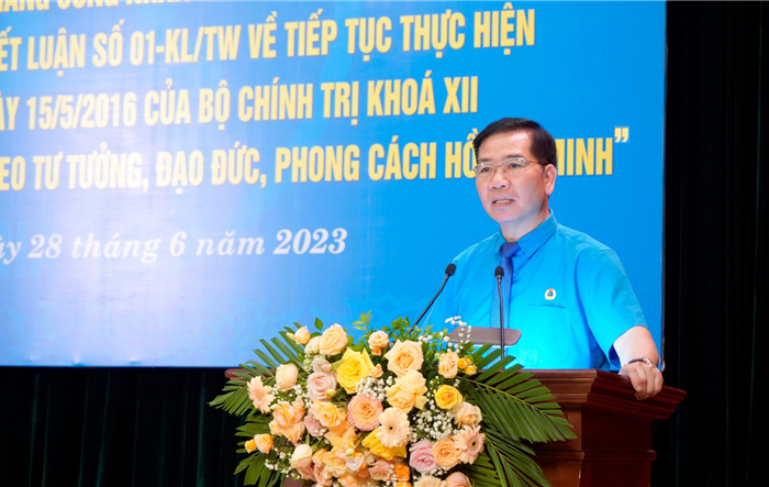 Liên đoàn Lao động thành phố tổng kết Tháng công nhân năm 2023