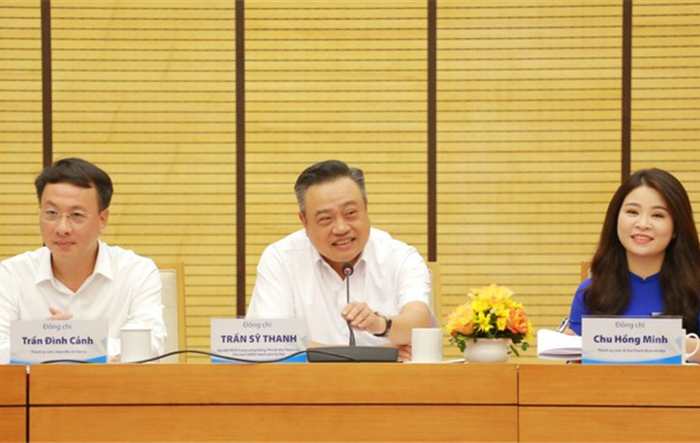 Chủ tịch UBND thành phố Hà Nội Trần Sỹ Thanh đối thoại với thanh niên