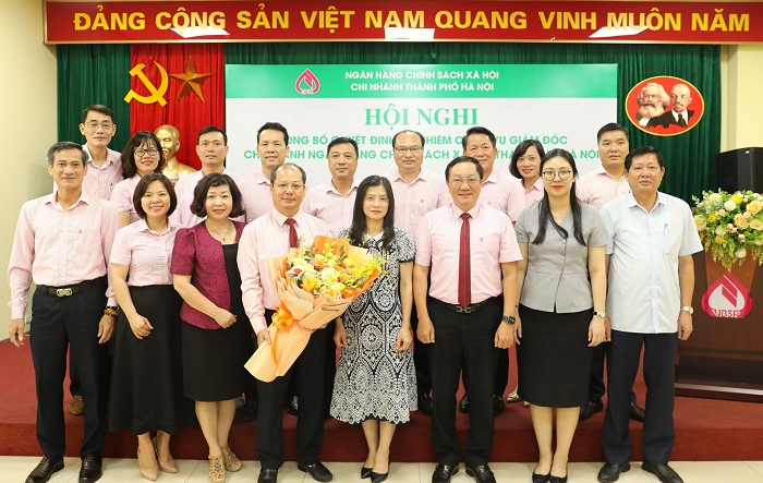 Hội nghị công bố quyết định bổ nhiệm Giám đốc chi nhánh Ngân hàng Chính sách xã hội thành phố Hà Nội 
