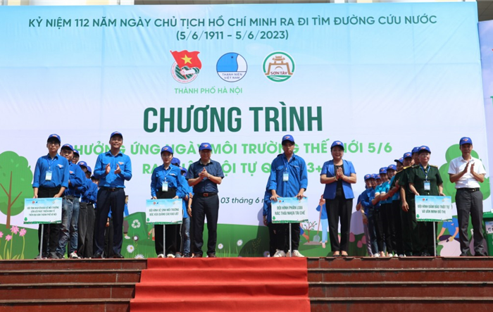Tuổi trẻ Thủ đô ra quân hưởng ứng Ngày Môi trường Thế giới (5-6)
