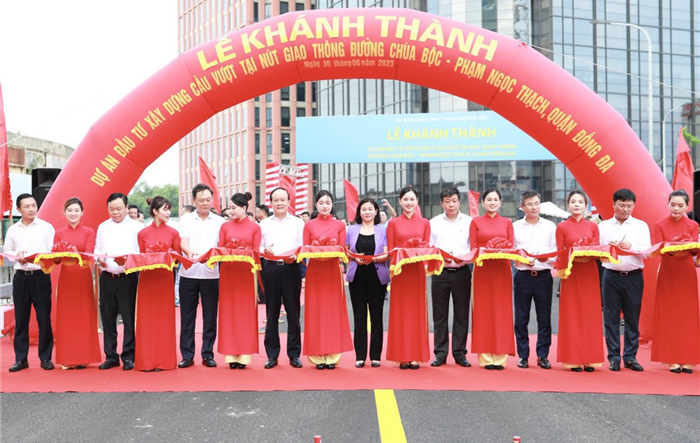 Khánh thành và thông xe nút giao thông đường Chùa Bộc - Phạm Ngọc Thạch (quận Đống Đa)