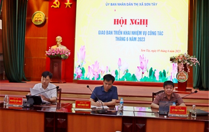UBND thị xã Sơn Tây đánh giá kết quả thực hiện nhiệm vụ kinh tế - xã hội tháng 5, triển khai nhiệm vụ tháng 6 năm 2023